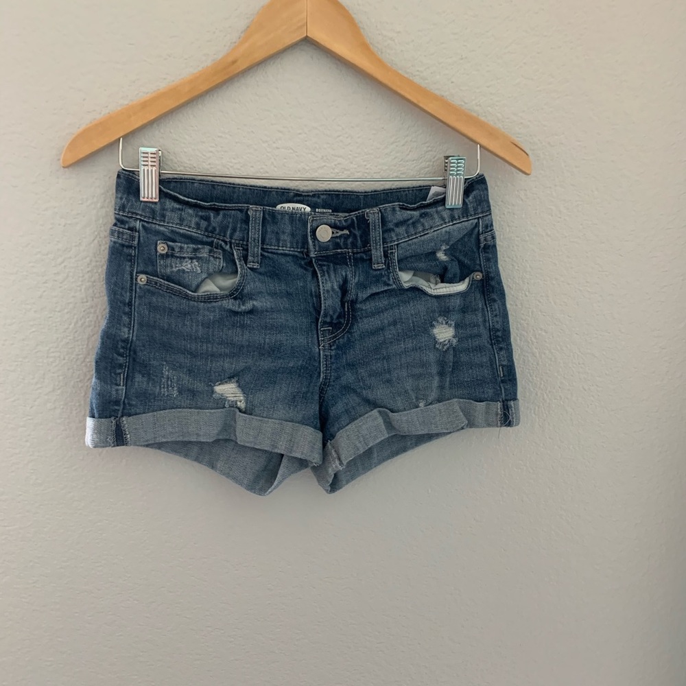 Old navy ripped jean shorts